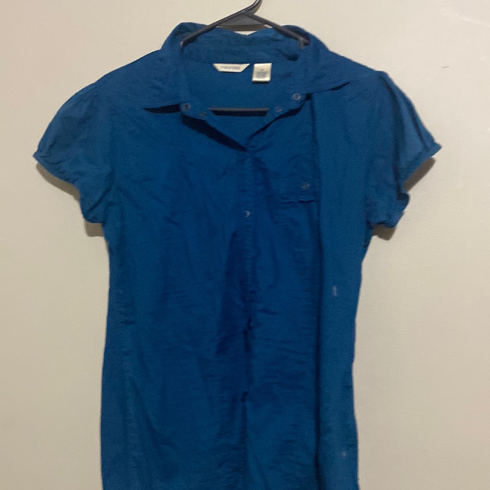 Maurices size medium short sleeve blue top